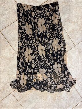 mandee Black Midi Skirt with Beige Floral Print